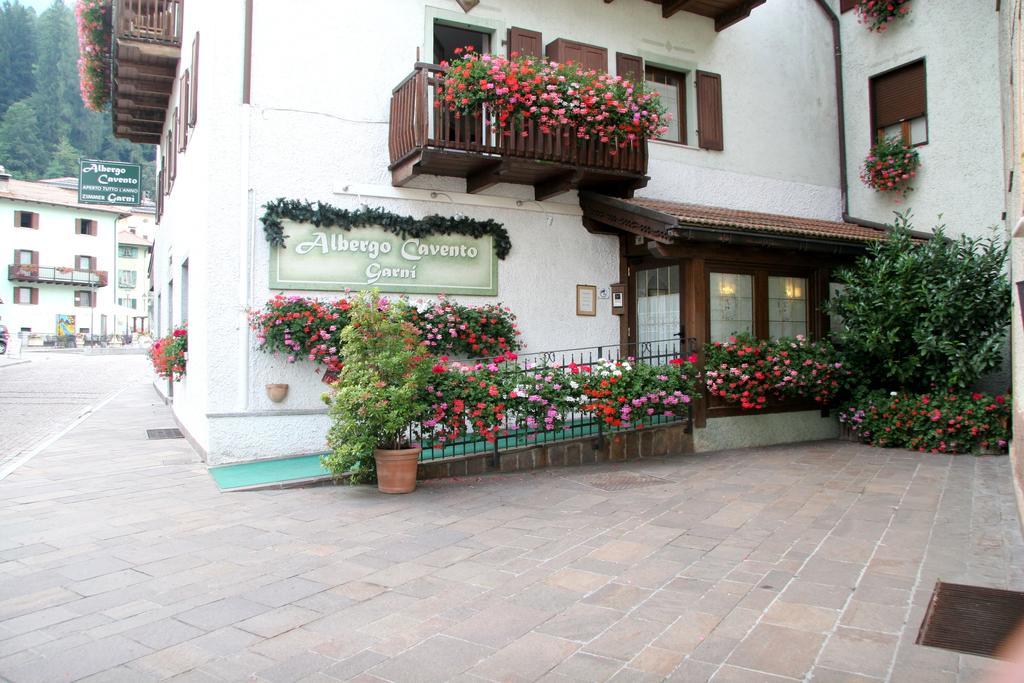 Albergo Garn\u00EC Cavento Pinzolo Exterior foto