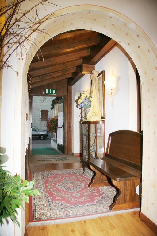 Albergo Garn\u00EC Cavento Pinzolo Exterior foto
