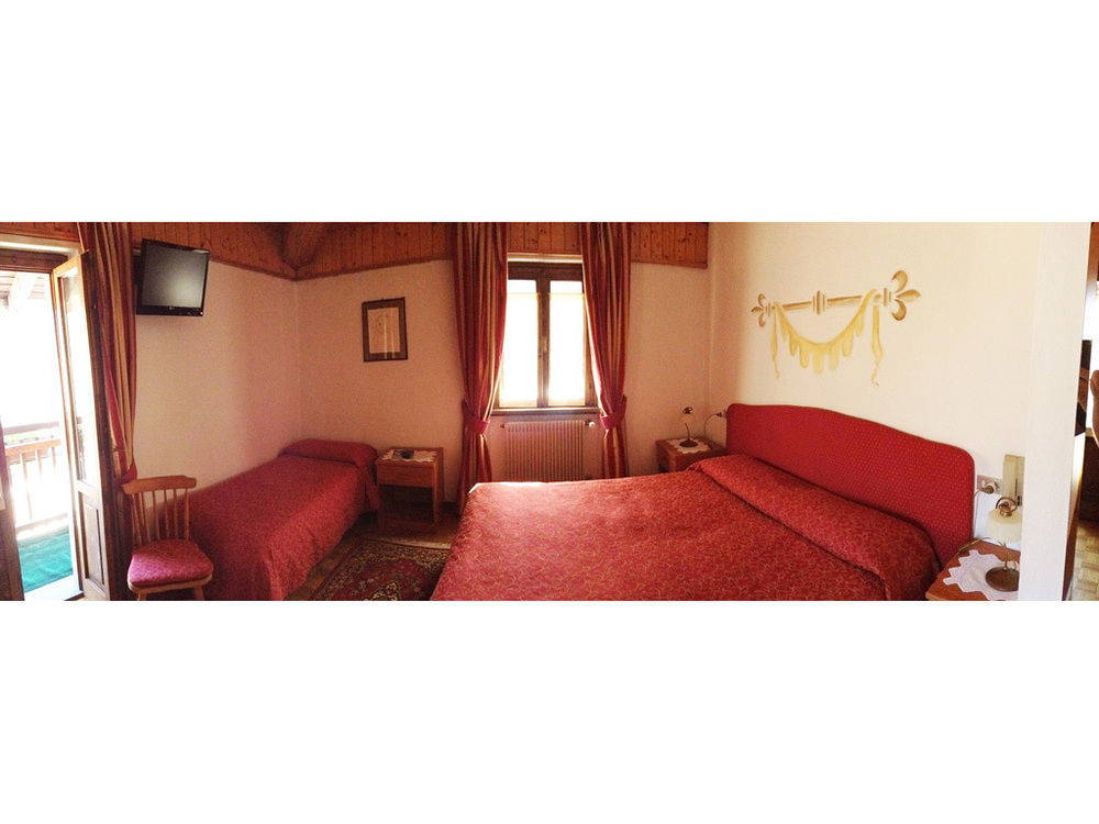 Albergo Garn\u00EC Cavento Pinzolo Exterior foto