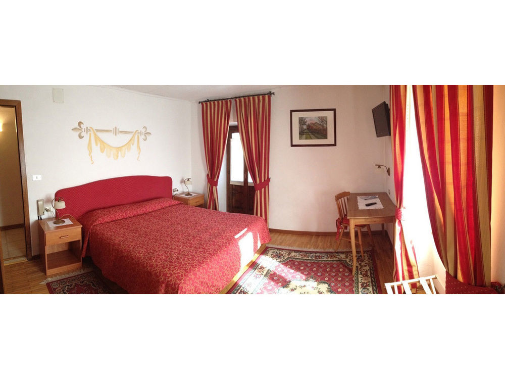 Albergo Garn\u00EC Cavento Pinzolo Exterior foto